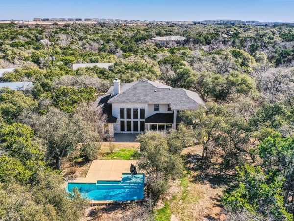 210 Amandas WAY, Leander, TX 78641