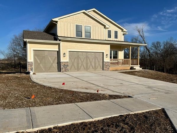 13413 Oakridge Drive, Kearney, MO 64060