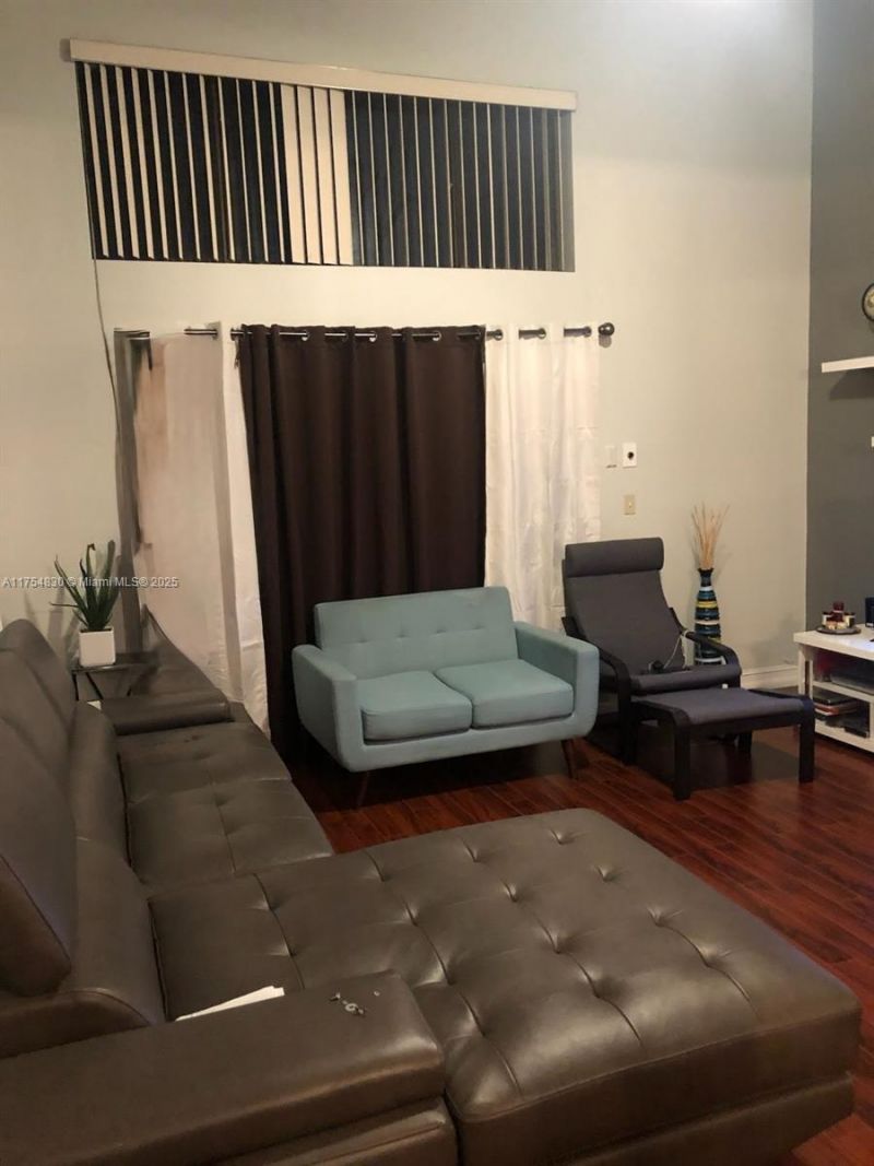 600 NW 210th St, Unit 108-28, Miami Gardens, FL 33169 Photo