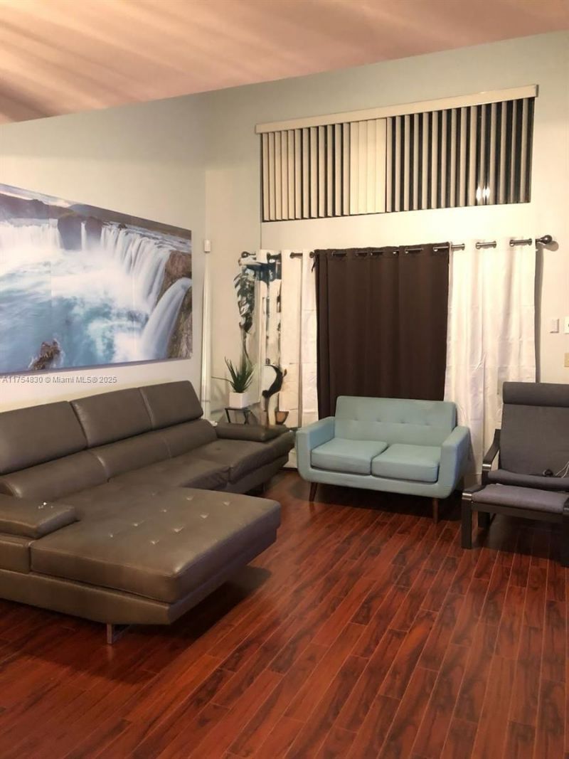 600 NW 210th St, Unit 108-28, Miami Gardens, FL 33169 Photo