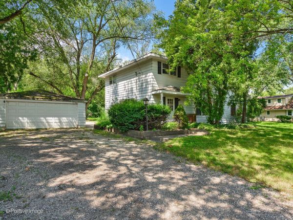 5107 N Arlington Heights Road, Long Grove, IL 60047