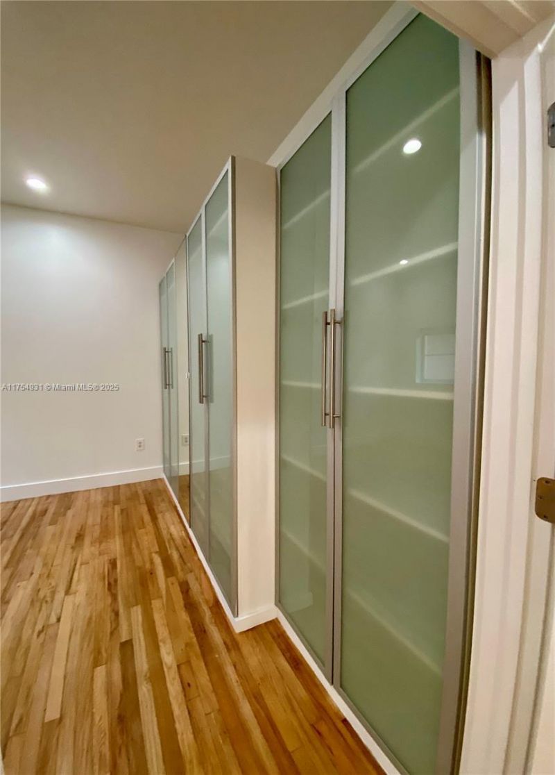 929 Michigan Ave, Unit 5, Miami Beach, FL 33139 Photo