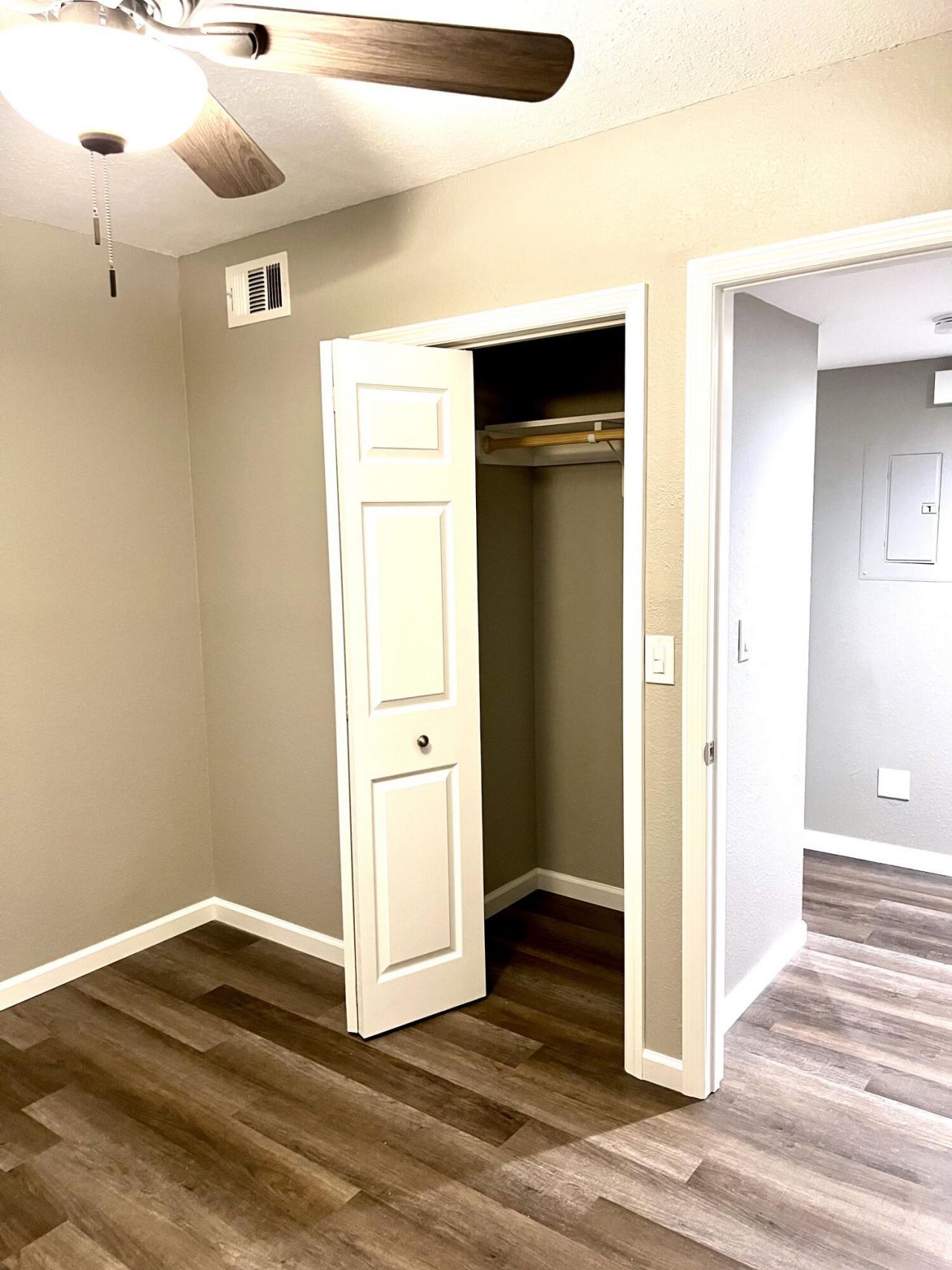 1548 SE Royal Green Circle, Unit 105, Port Saint Lucie, FL 34952 Photo