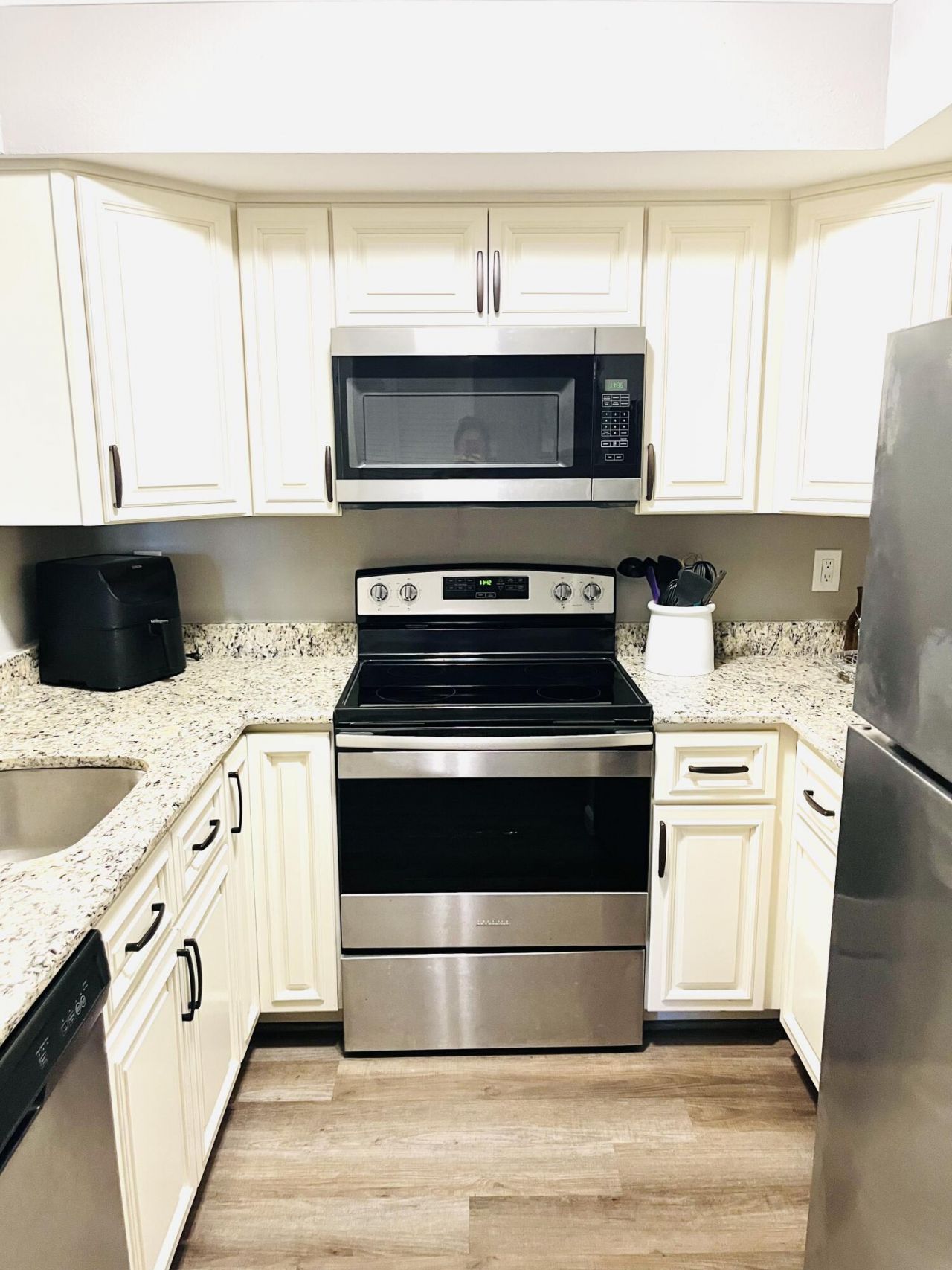 1548 SE Royal Green Circle, Unit 105, Port Saint Lucie, FL 34952 Photo