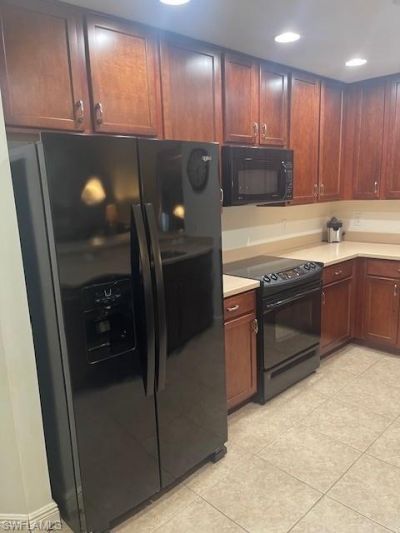 5793 Cape Harbour Dr, Unit 613, Cape Coral, FL 33914 Photo