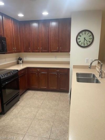 5793 Cape Harbour Dr, Unit 613, Cape Coral, FL 33914 Photo