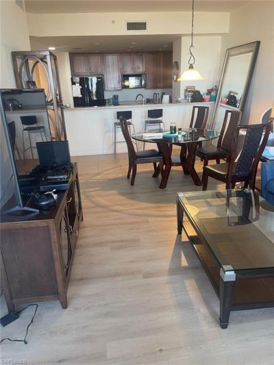 5793 Cape Harbour Dr, Unit 613, Cape Coral, FL 33914 Photo