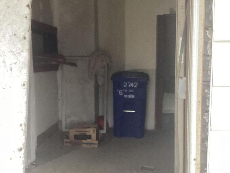 2742 E 5th Avenue, Columbus, OH 43219 Photo 2