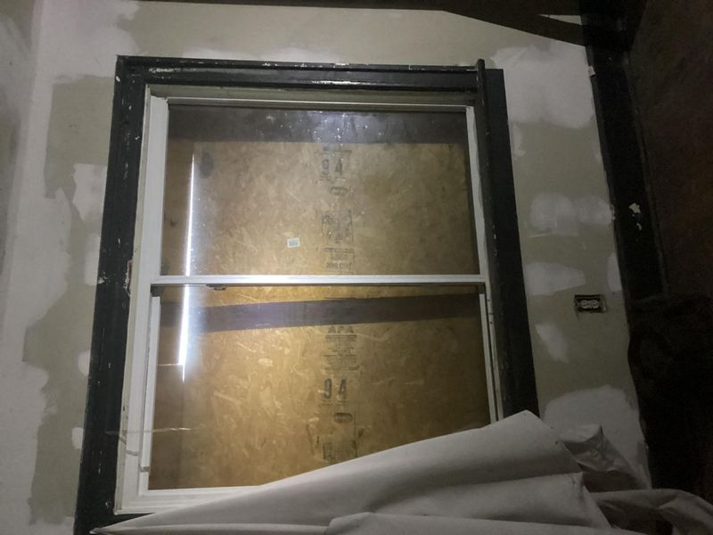 2742 E 5th Avenue, Columbus, OH 43219 Photo 4