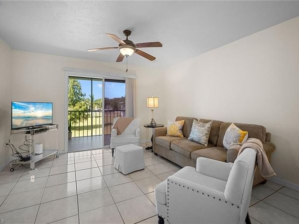 144 Cypress WAY E, Unit 707, NAPLES, FL 34110