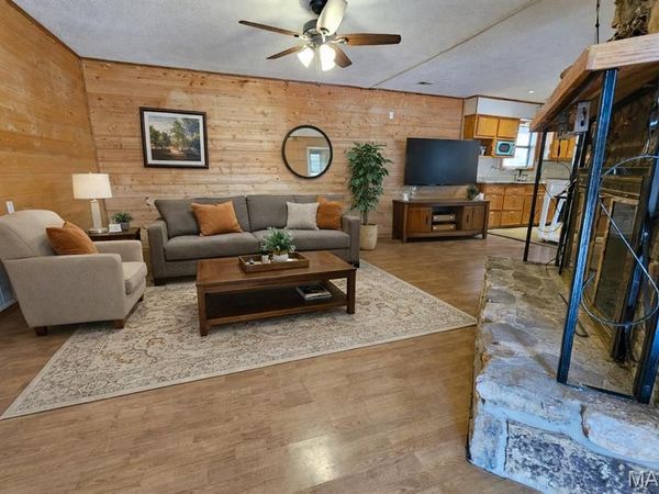 1504 Main Street, Van Buren, MO 63965