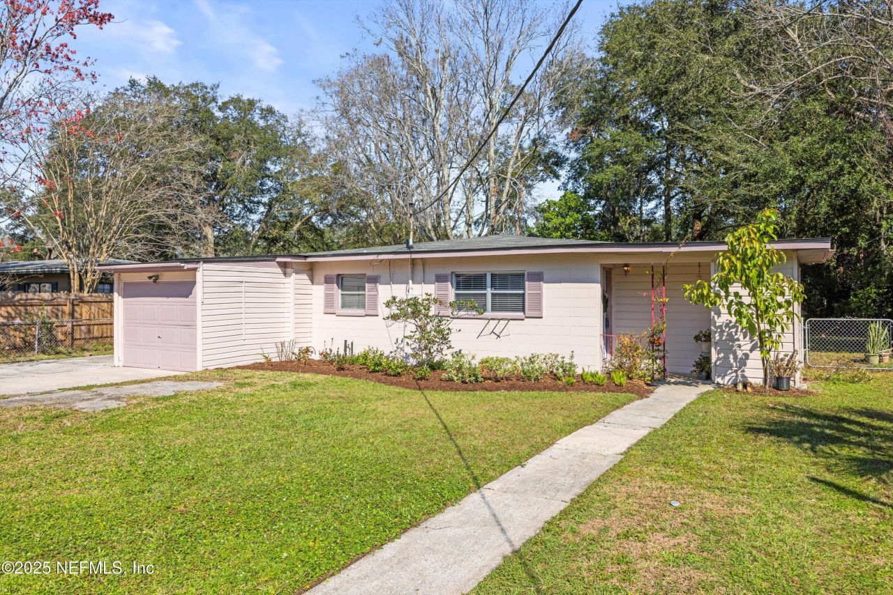 10431 Ebbitt Road, Jacksonville, FL 32246 Main Photo