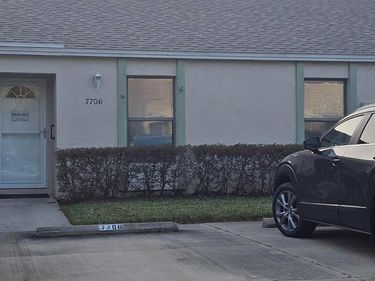 7706 COUNTRY PL, Unit 7706, WINTER PARK, FL 32792