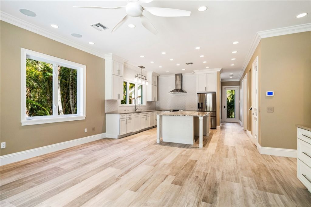 220 Shores Drive, Vero Beach, FL 32963 Photo