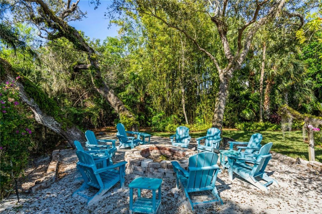 220 Shores Drive, Vero Beach, FL 32963 Photo