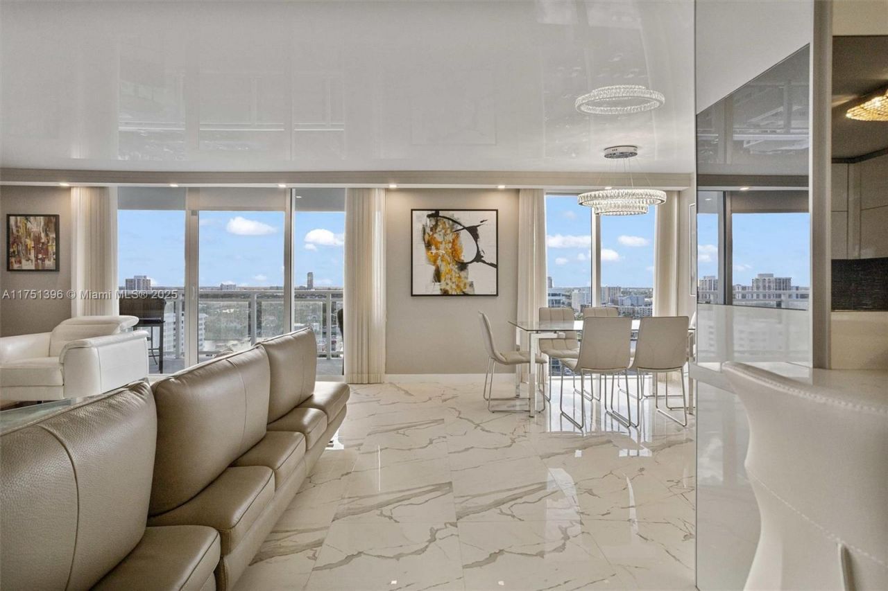 2030 S Ocean Dr, Unit 1607, Hallandale Beach, FL 33009 Photo