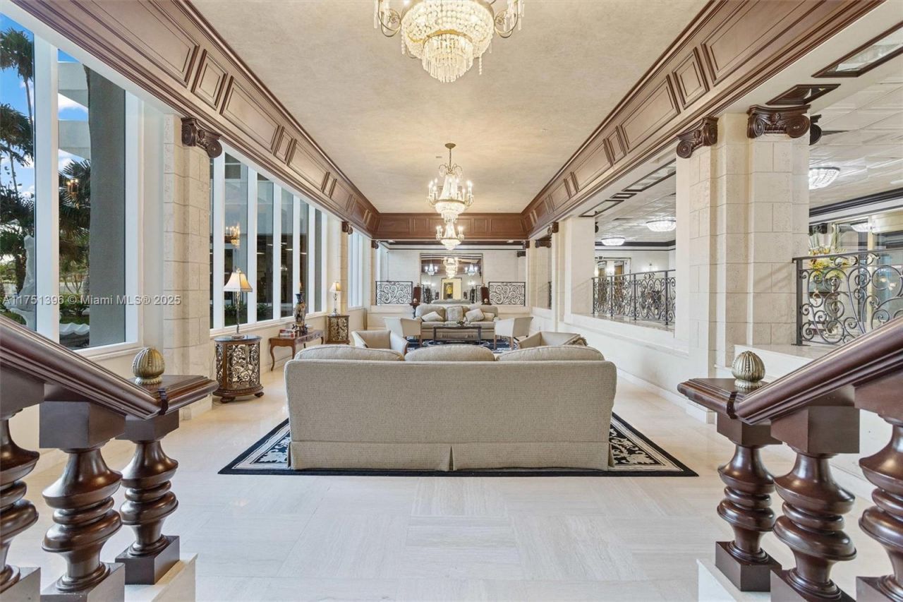 2030 S Ocean Dr, Unit 1607, Hallandale Beach, FL 33009 Photo