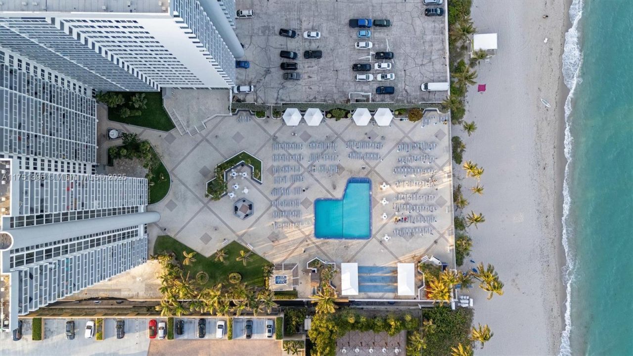 2030 S Ocean Dr, Unit 1607, Hallandale Beach, FL 33009 Photo