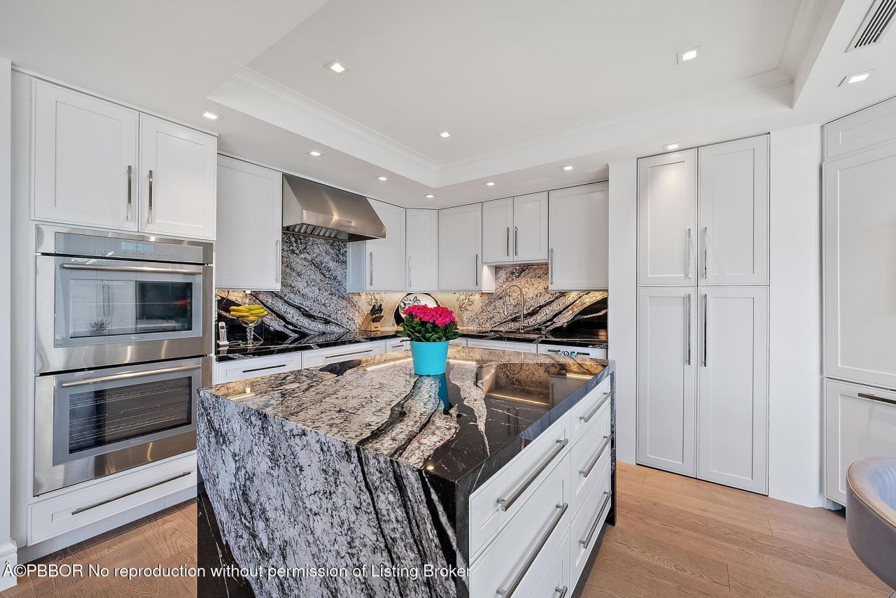 2500 S Ocean Boulevard, Unit 1D2, Palm Beach, FL 33480 Photo