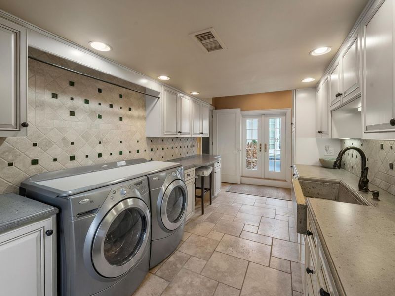 57 Preston Road, Columbus, OH 43209 Photo 41