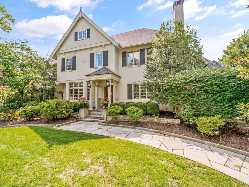 57 Preston Road, Columbus, OH 43209 Photo 5