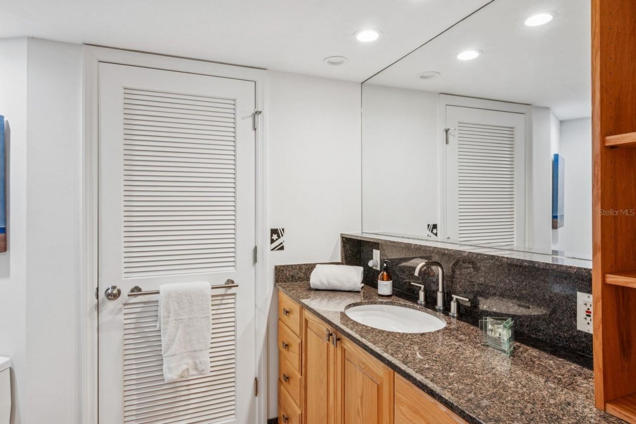 4835 Gulf Of Mexico Drive, Unit 302B, Longboat Key, FL 34228 Photo