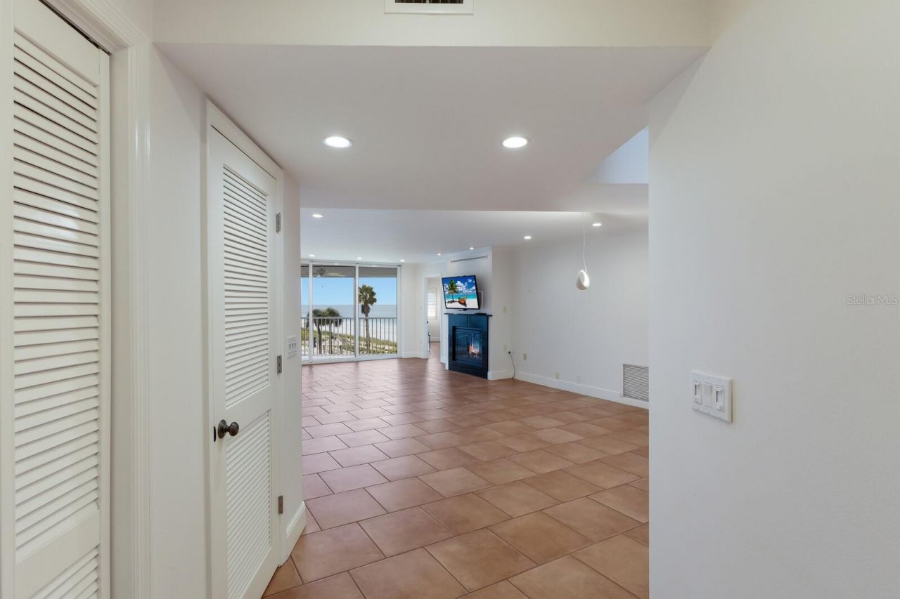 4835 Gulf Of Mexico Drive, Unit 302B, Longboat Key, FL 34228 Photo