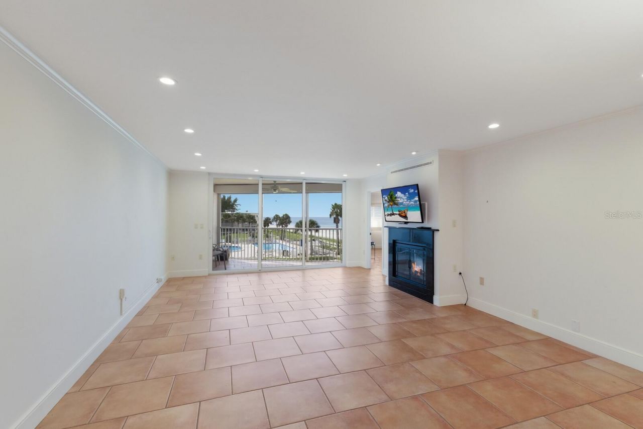 4835 Gulf Of Mexico Drive, Unit 302B, Longboat Key, FL 34228 Photo