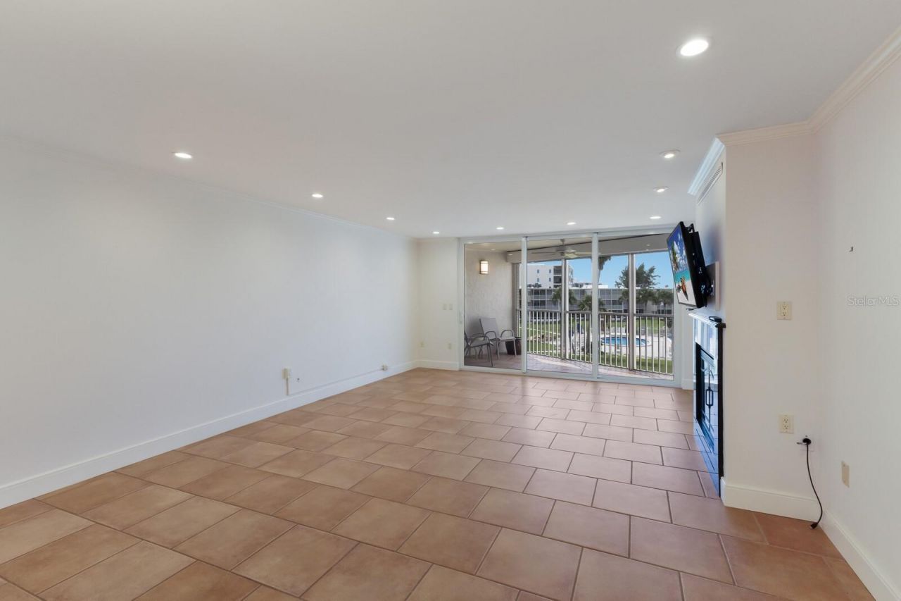 4835 Gulf Of Mexico Drive, Unit 302B, Longboat Key, FL 34228 Photo