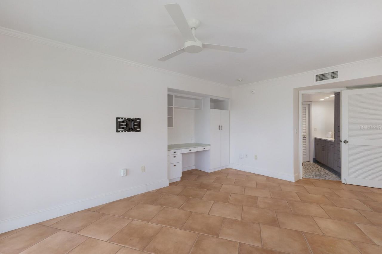 4835 Gulf Of Mexico Drive, Unit 302B, Longboat Key, FL 34228 Photo