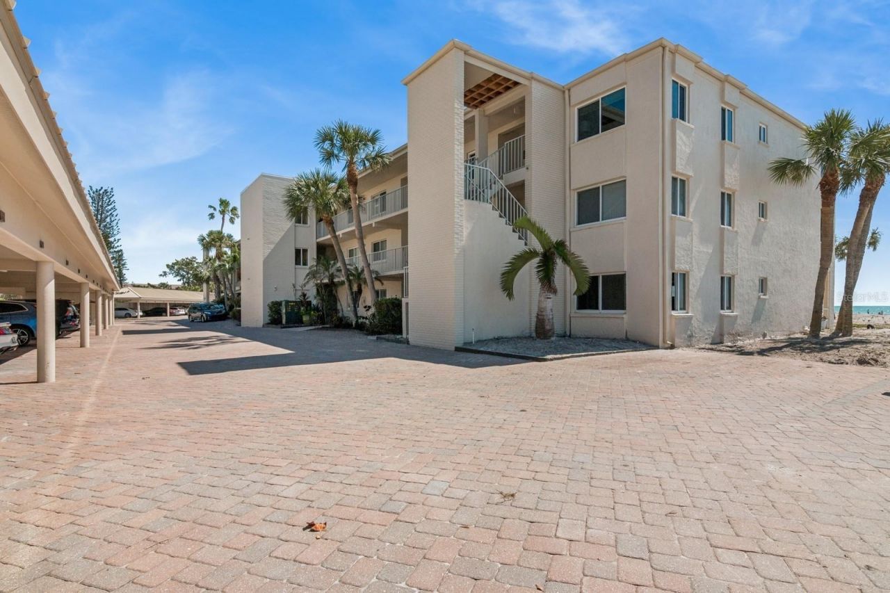 4835 Gulf Of Mexico Drive, Unit 302B, Longboat Key, FL 34228 Photo