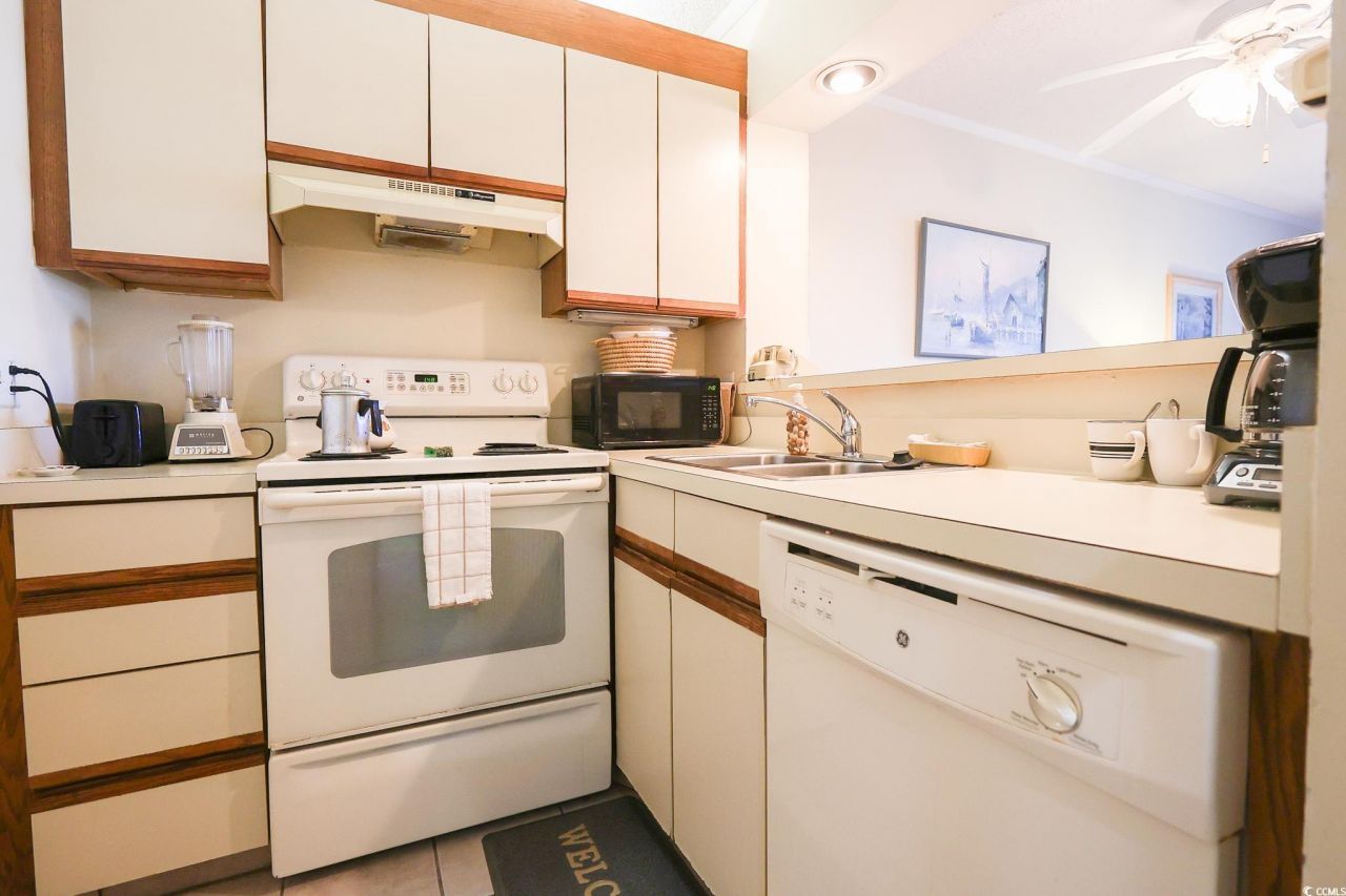 415 Ocean Creek Blvd. Photo 6