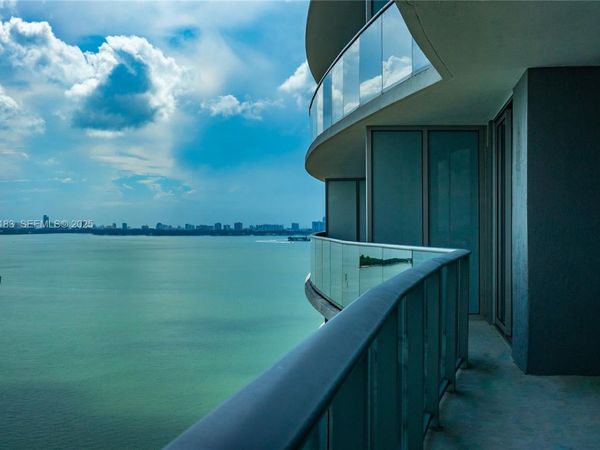 488 NE 18 St, Unit 1809, Miami, FL 33132
