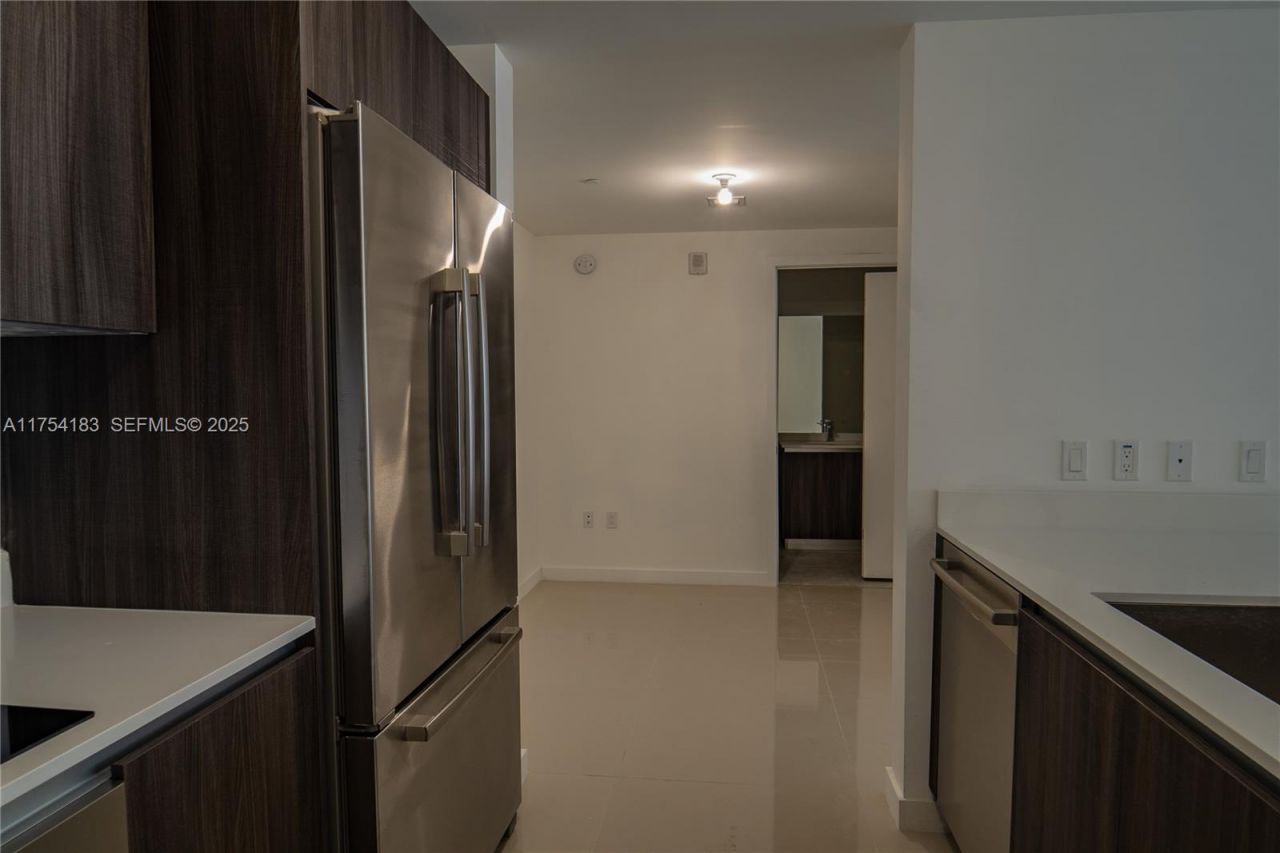 488 NE 18 St, Unit 1809, Miami, FL 33132 Photo
