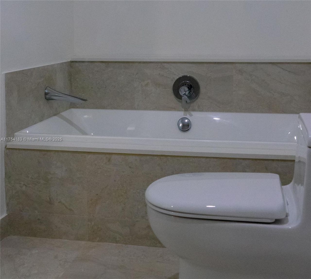 488 NE 18 St, Unit 1809, Miami, FL 33132 Photo