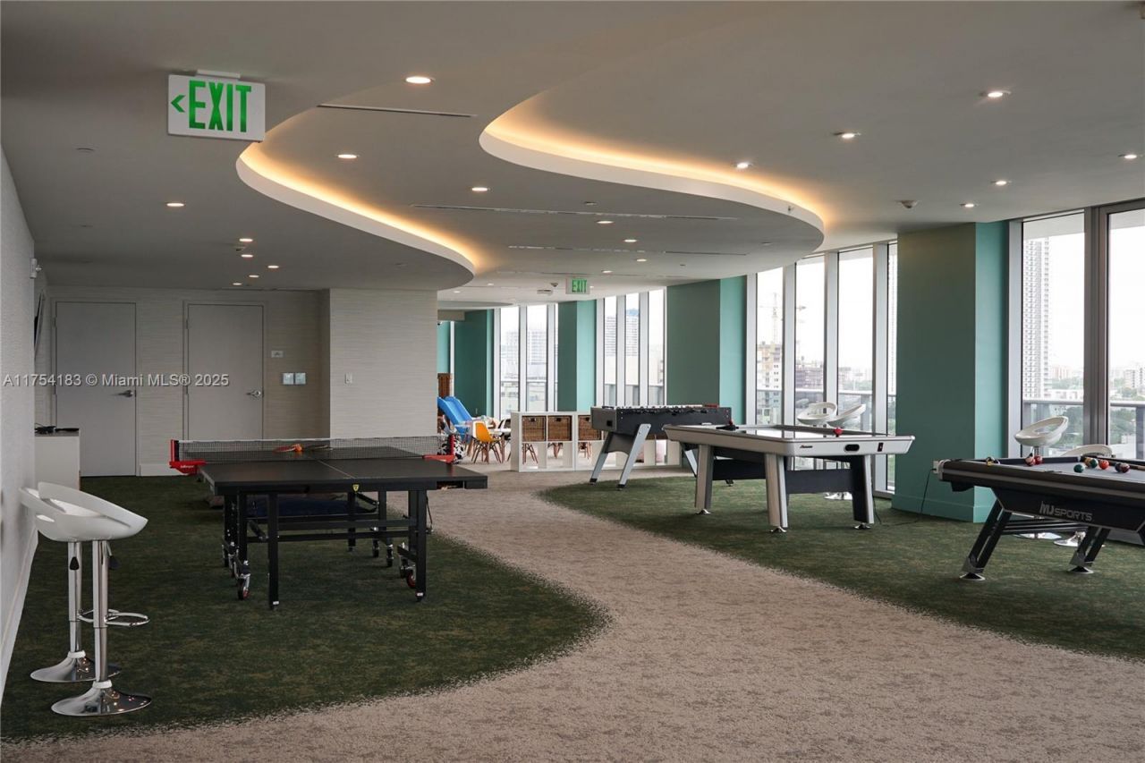 488 NE 18 St, Unit 1809, Miami, FL 33132 Photo