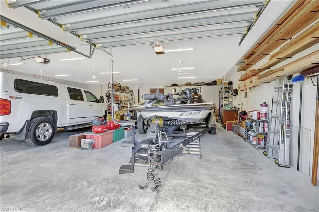 809 Robert Ave, Lehigh Acres, FL 33936 Photo