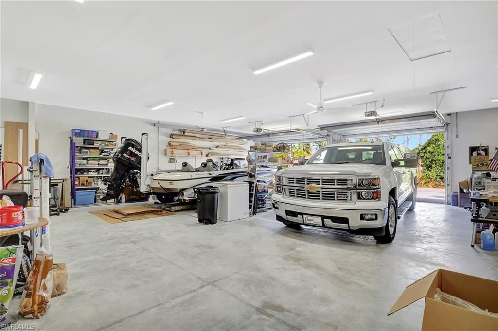 809 Robert Ave, Lehigh Acres, FL 33936 Photo