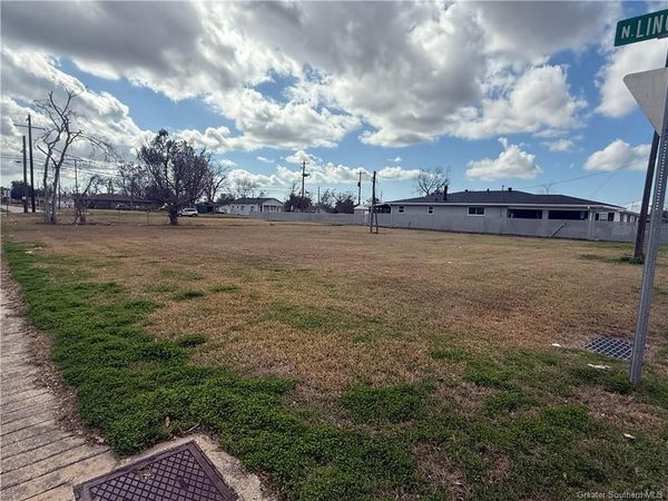 1017 Lincoln Street, Lake Charles, LA 70601