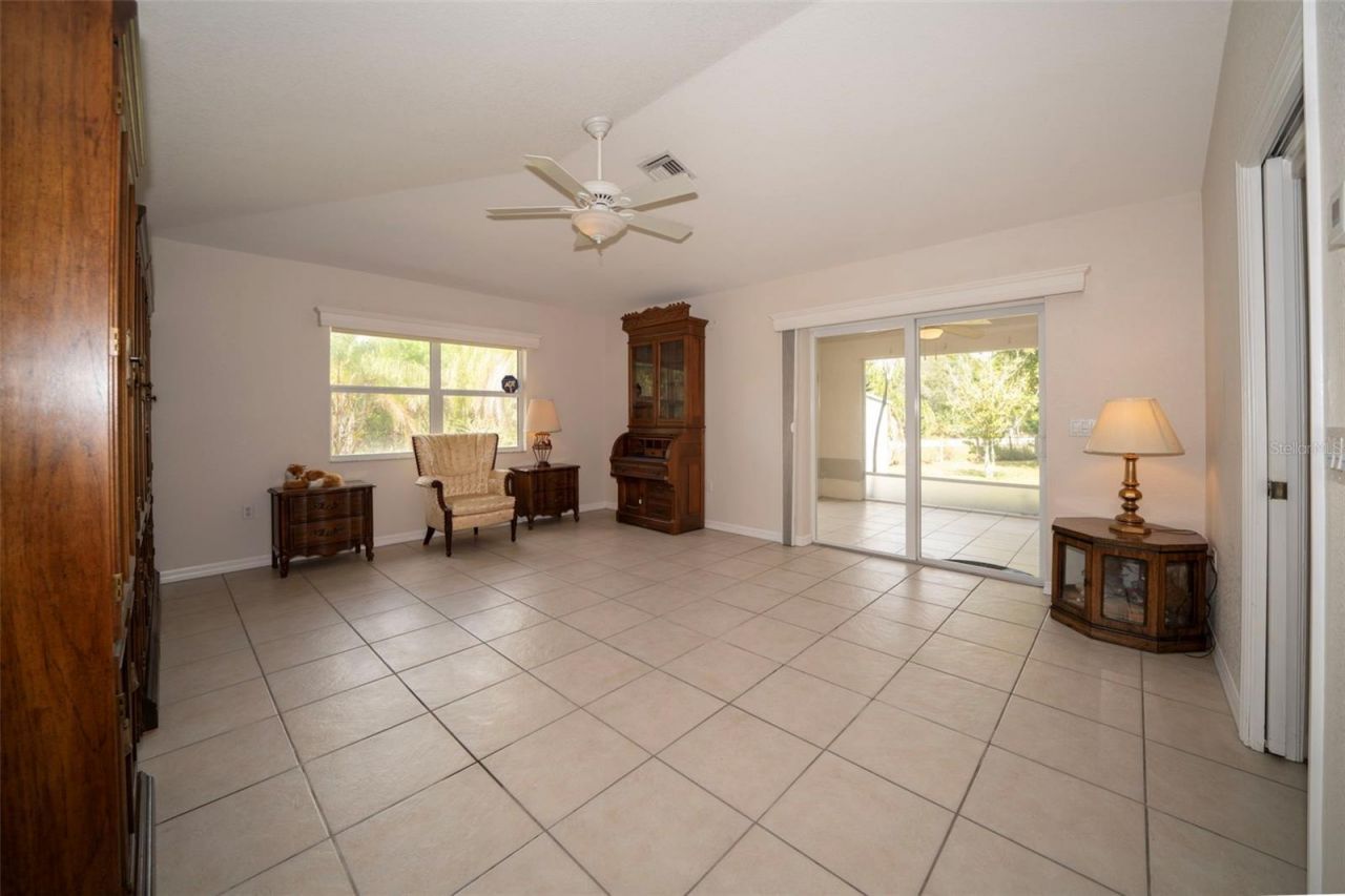825 Robinhood Drive, Punta Gorda, FL 33982 Photo
