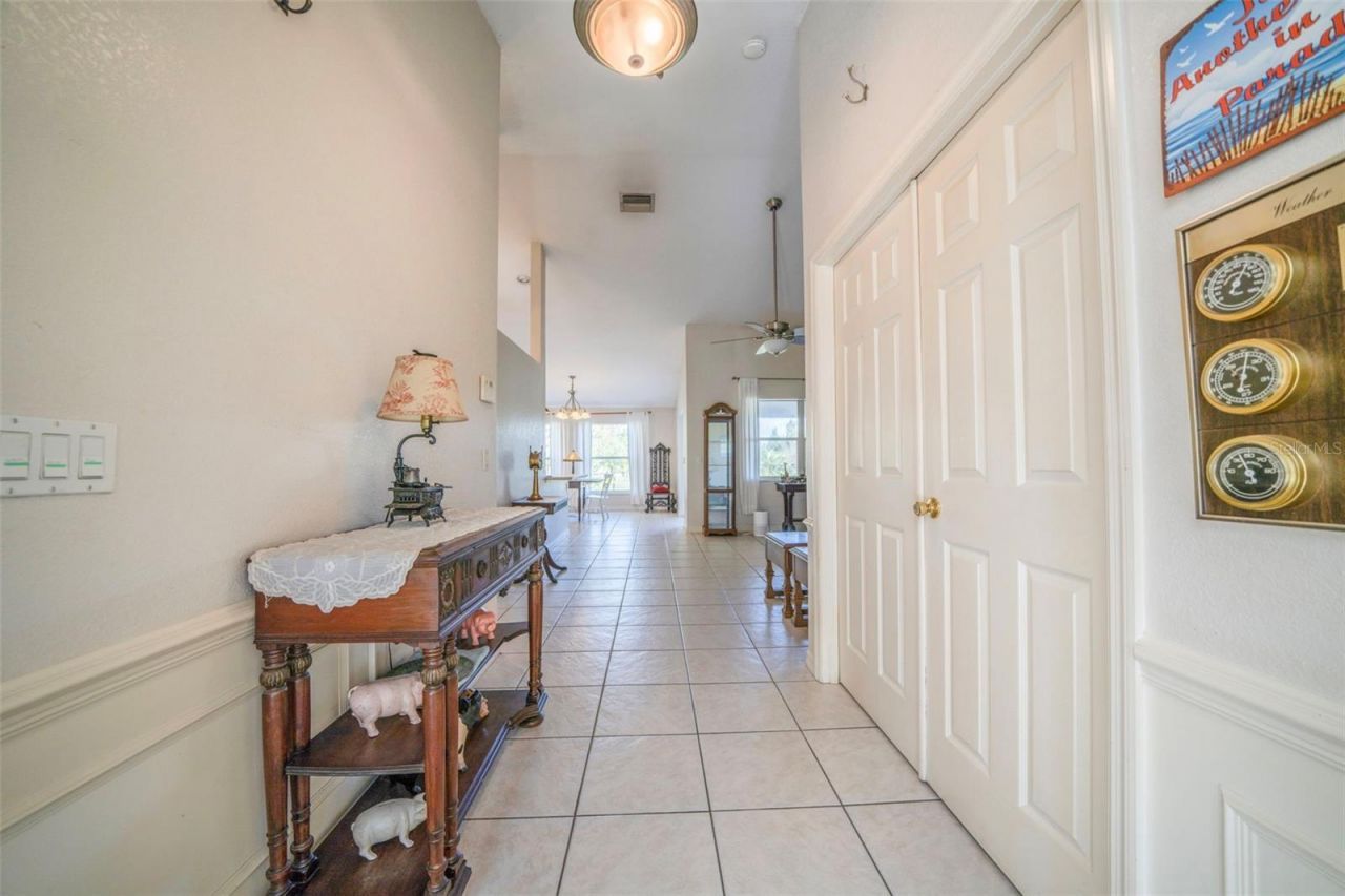 825 Robinhood Drive, Punta Gorda, FL 33982 Photo