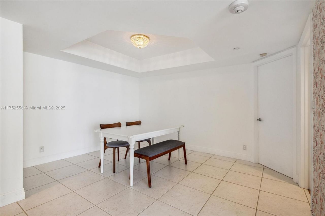 16485 Collins Ave, Unit 2035, Sunny Isles Beach, FL 33160 Photo