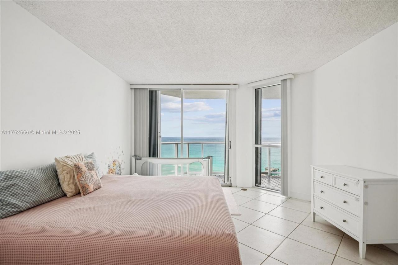 16485 Collins Ave, Unit 2035, Sunny Isles Beach, FL 33160 Photo