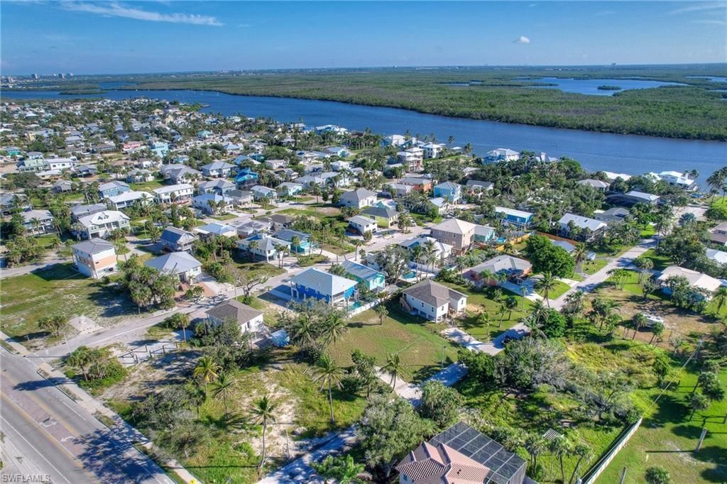 119 Sabal Dr, Fort Myers Beach, FL 33931 Photo