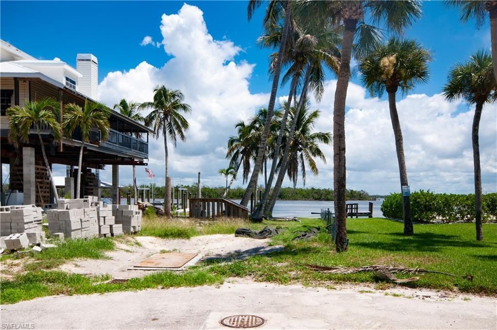 119 Sabal Dr, Fort Myers Beach, FL 33931 Photo