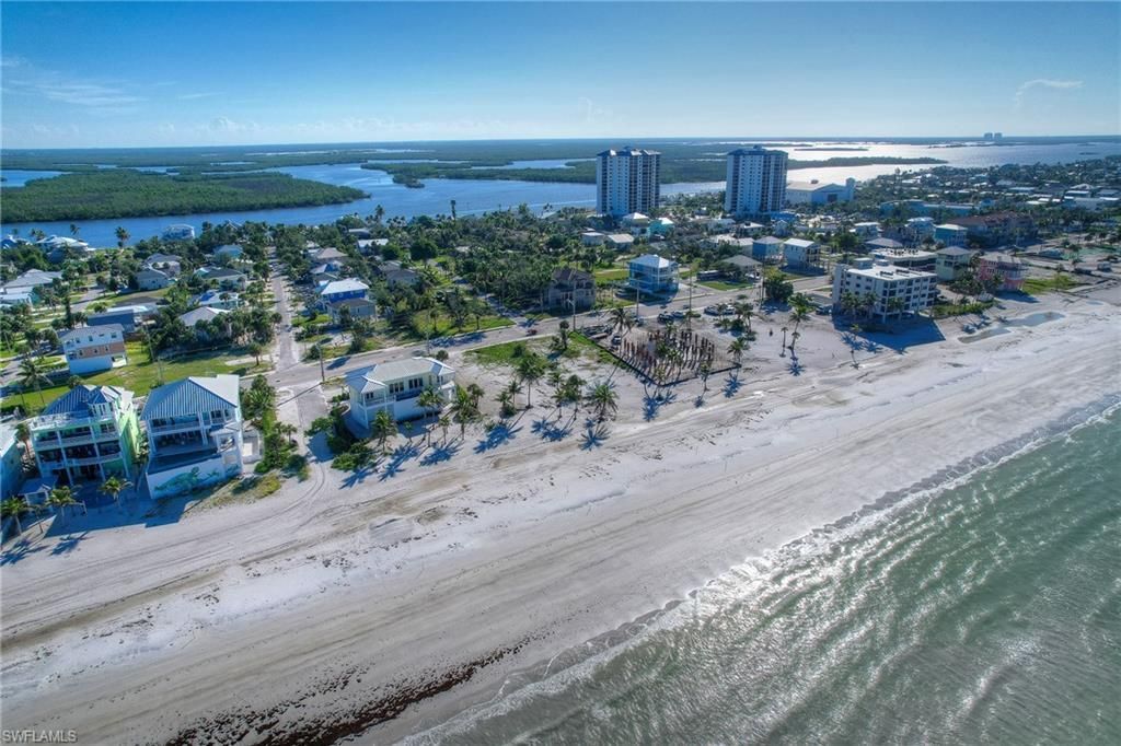 119 Sabal Dr, Fort Myers Beach, FL 33931 Photo