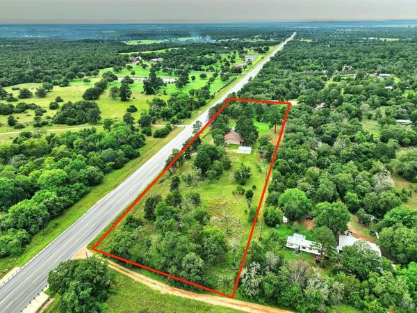 2169 Highway 304, Smithville, TX 78957