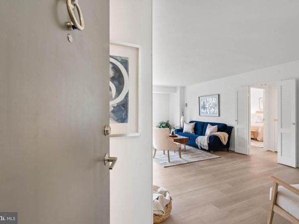 5100 DORSET AVENUE, Unit 111, CHEVY CHASE, MD 20815