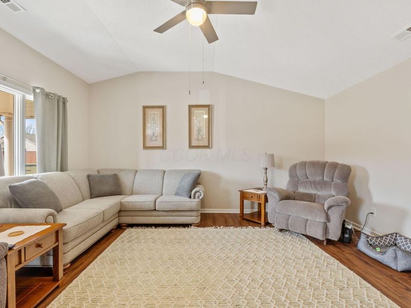 820 Timbers Edge, Marysville, OH 43040 Photo 6