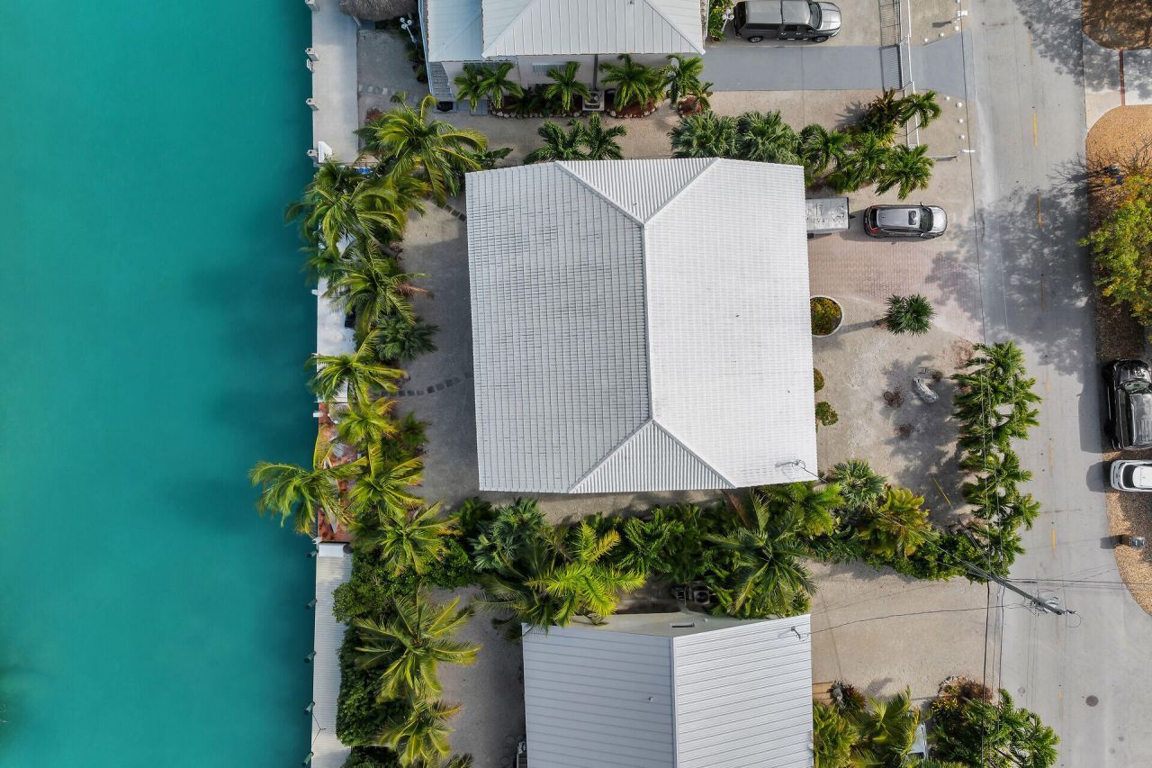 132 N Indies Drive, Duck, FL 33050 Photo